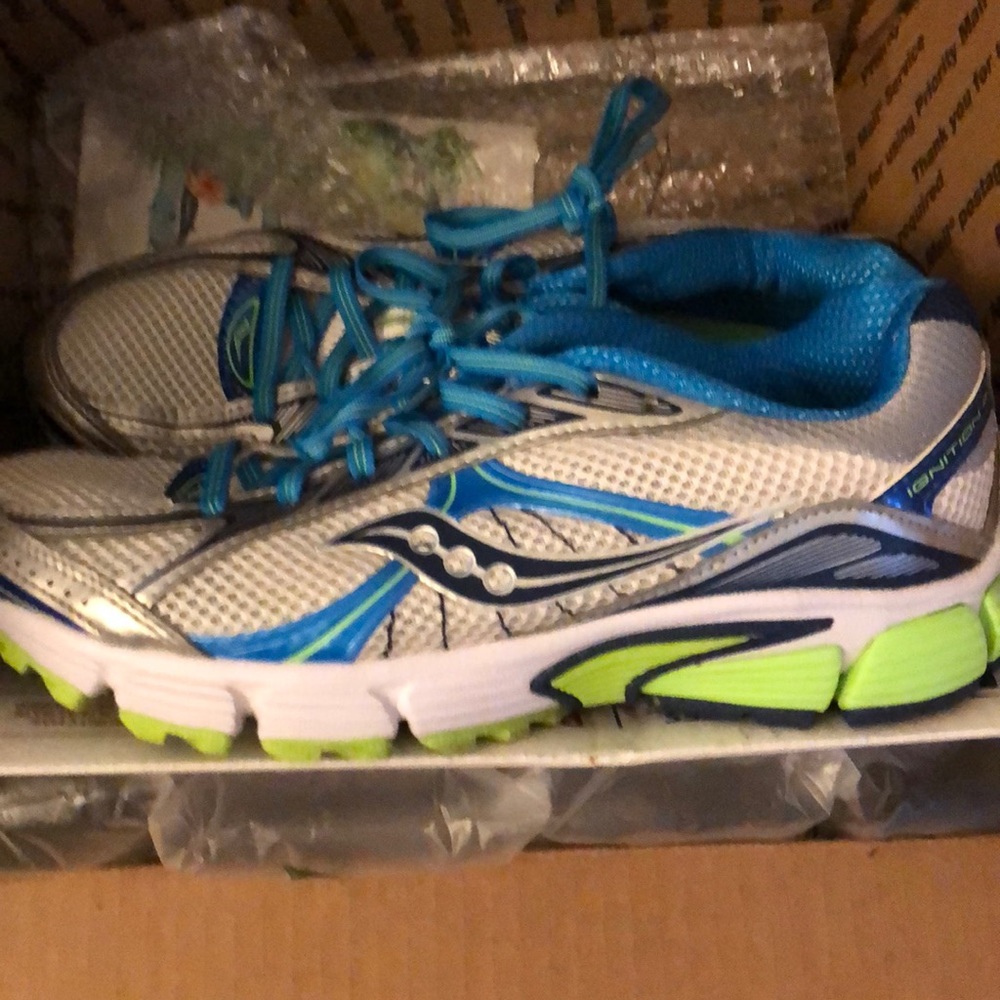 Saucony Ignition 4 Womens 8 Running
